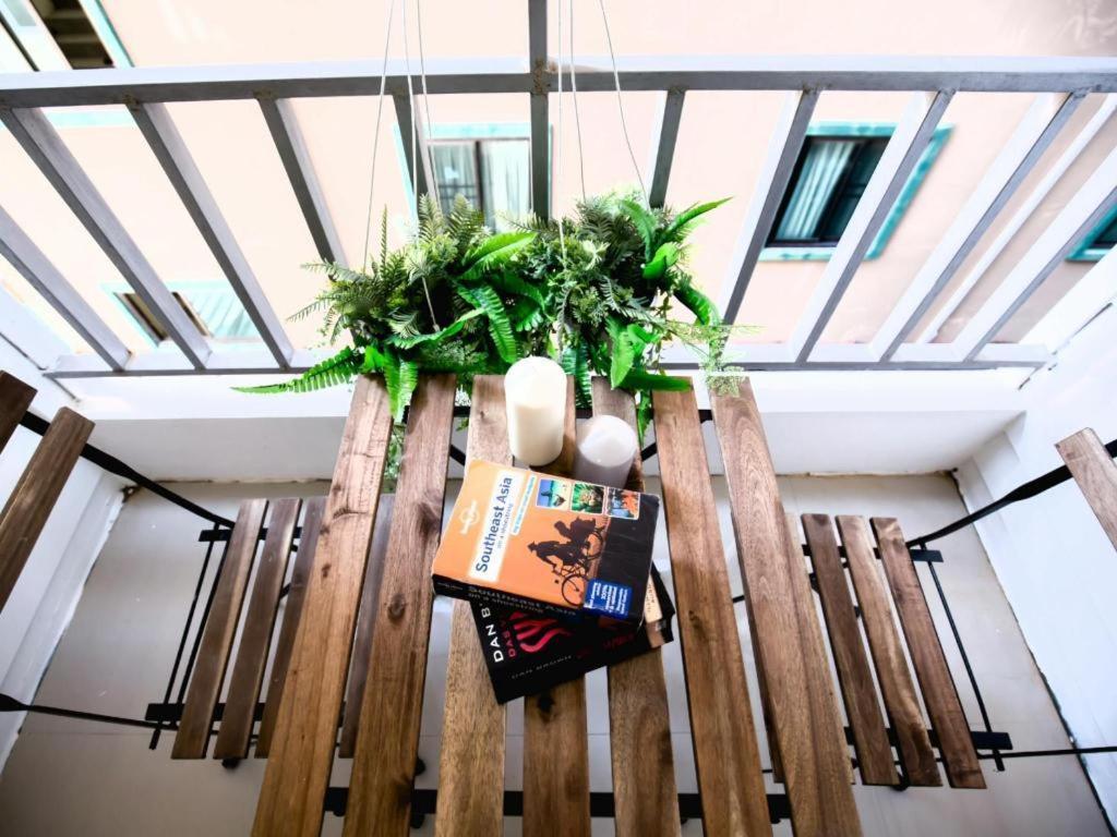 Anchor Boutique House Otel Patong Dış mekan fotoğraf