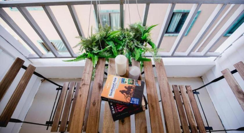 Anchor Boutique House Otel Patong Dış mekan fotoğraf